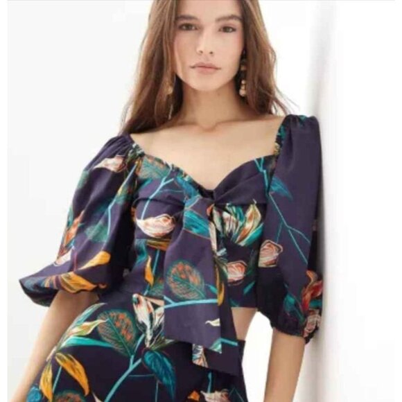 Andres Otalora  Falabella Puff Sleeve Tie Front Cropped Blouse Navy Tropical XS - Picture 2 of 10